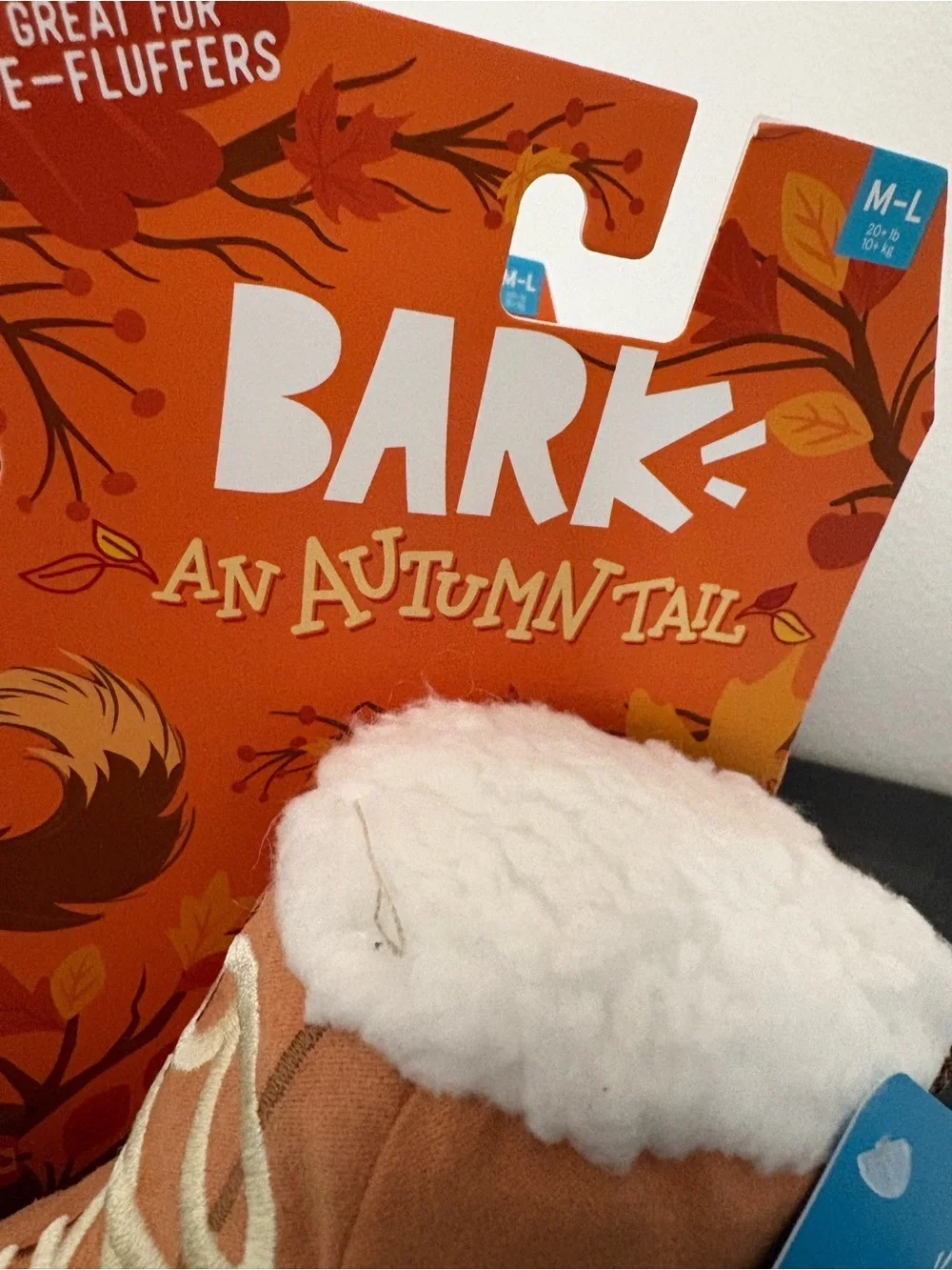 DOGGIE TOYS Bark Plush Autumn Tail Boot Toy in Orange & White